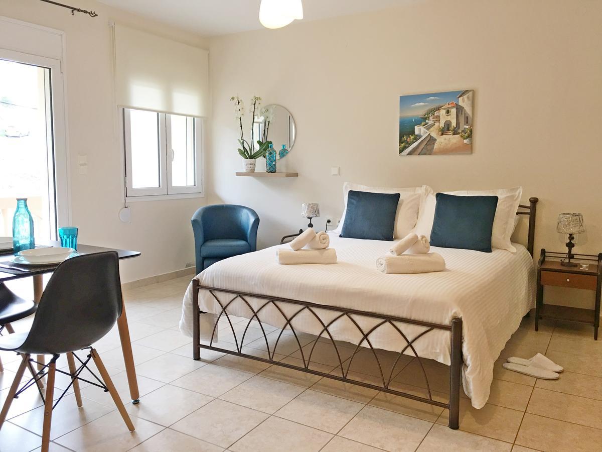 Koumpe Blue Sea View Apartment Ретимно Экстерьер фото